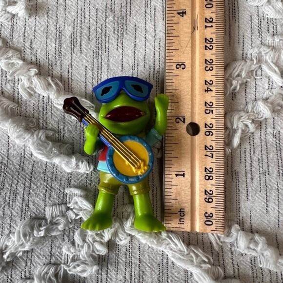 Disney Junior Muppets Babies Kermit Banjo Figure Toy‎ or Cake Topper - Picture 5 of 5
